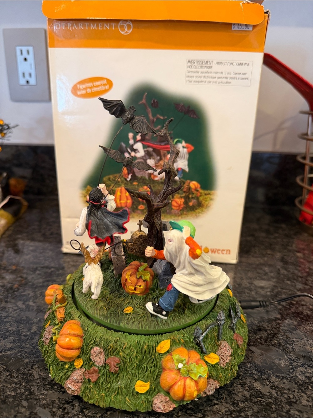 Department 56 Halloween Pumpkin Trick-or-Treat Scene - White, Orange, Green
